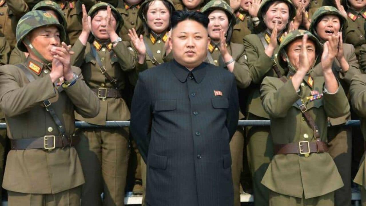 La Corea del nord vieta il sesso tra adolescenti